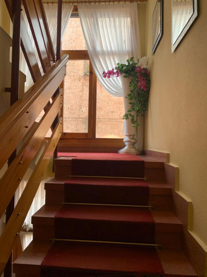 Hostal Docar Lerma Exteriör bild