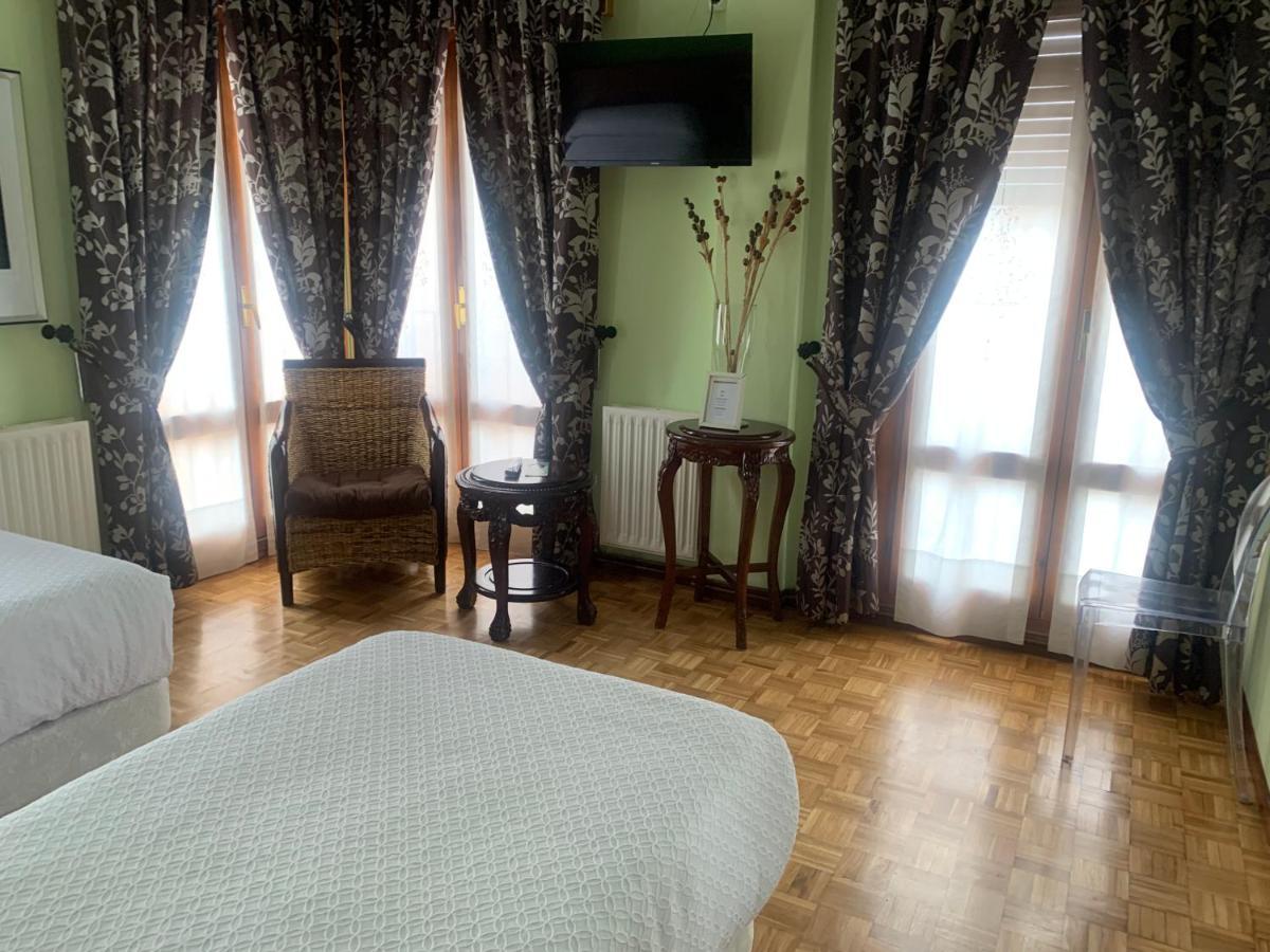 Hostal Docar Lerma Exteriör bild