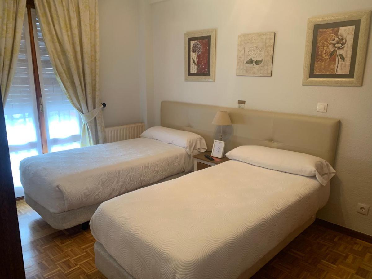 Hostal Docar Lerma Exteriör bild