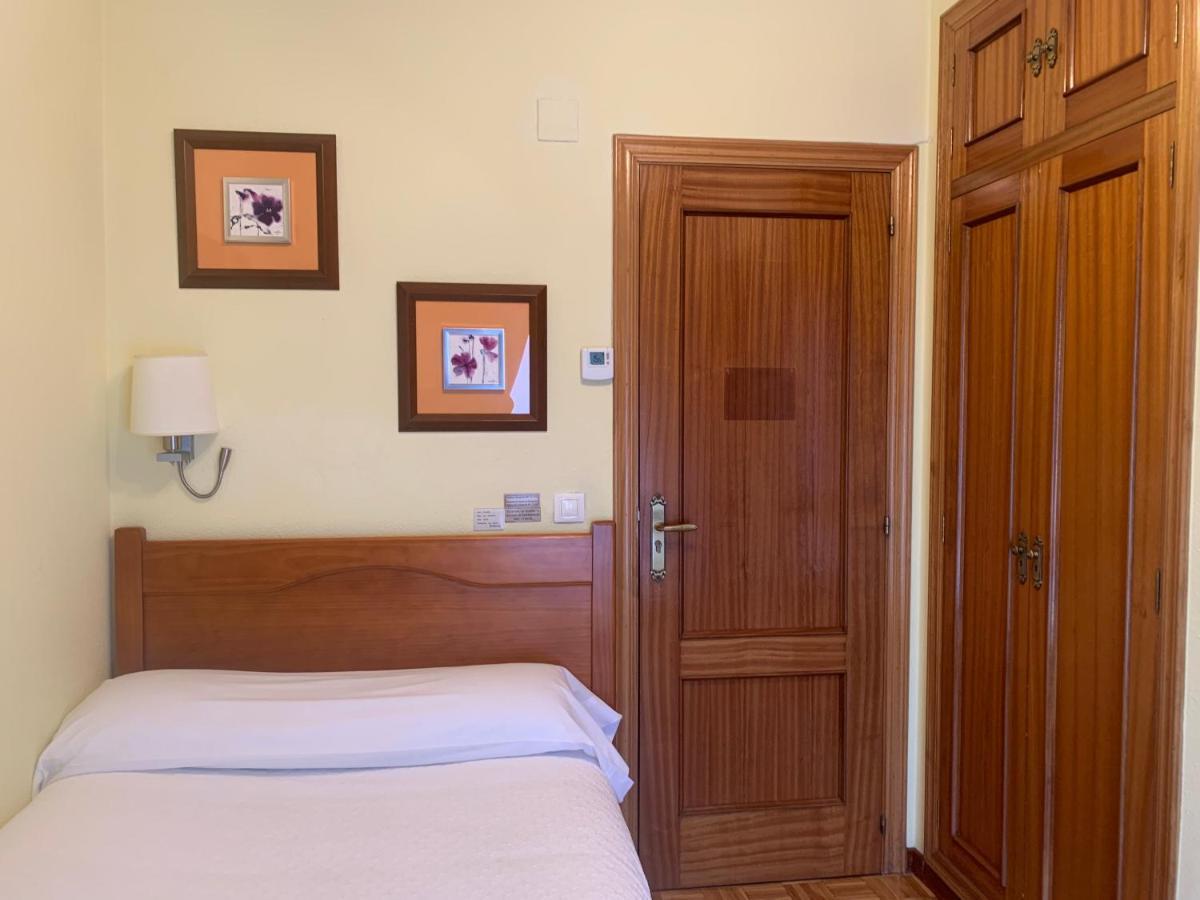 Hostal Docar Lerma Exteriör bild
