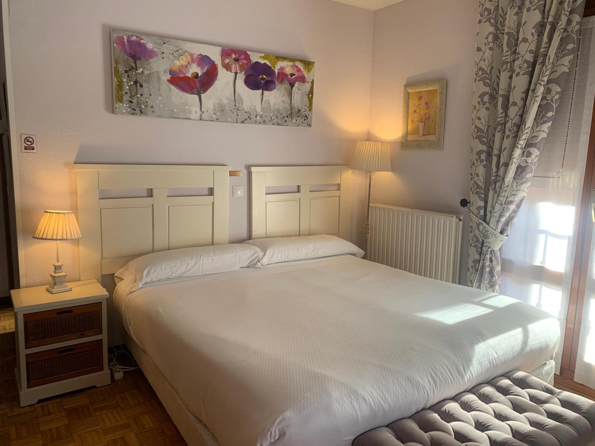 Hostal Docar Lerma Exteriör bild