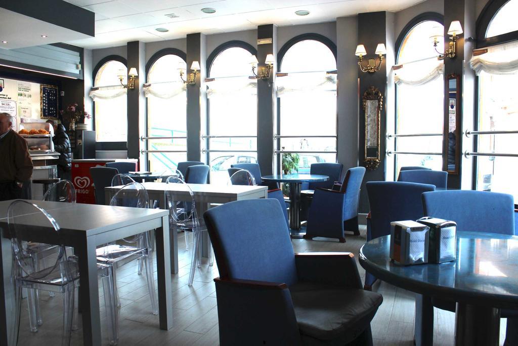 Hostal Docar Lerma Exteriör bild