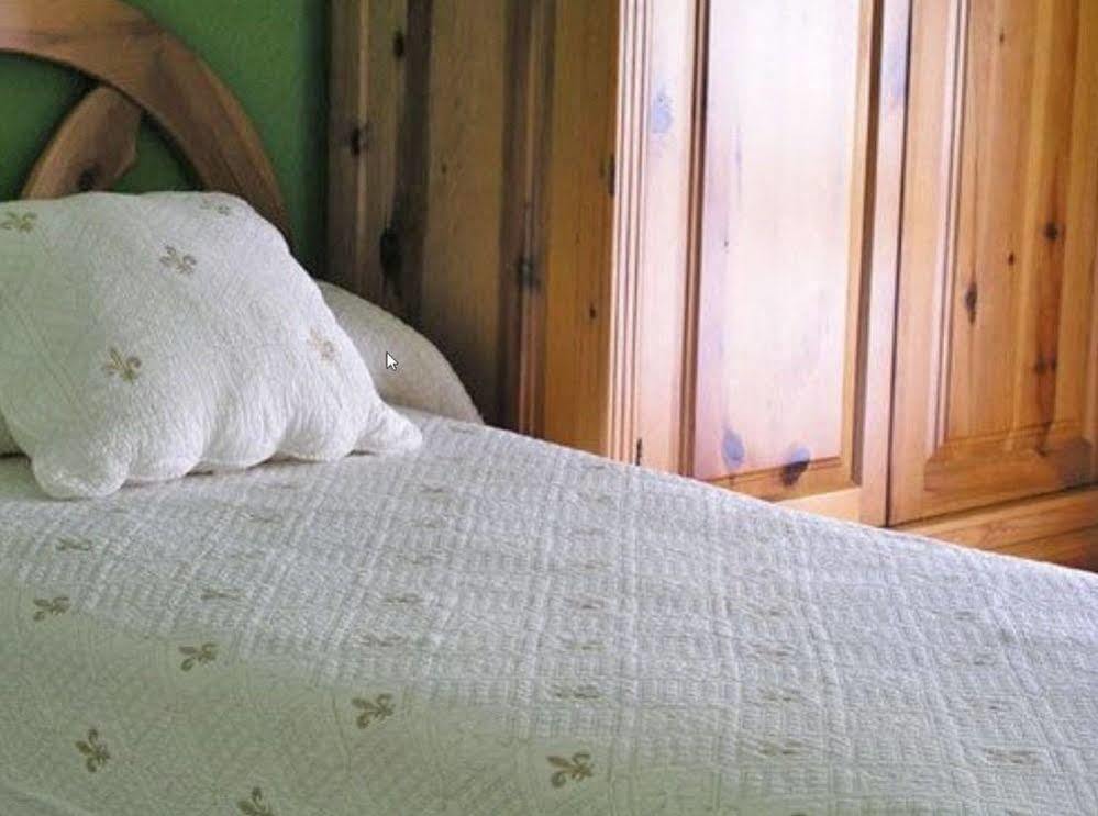 Hostal Docar Lerma Exteriör bild